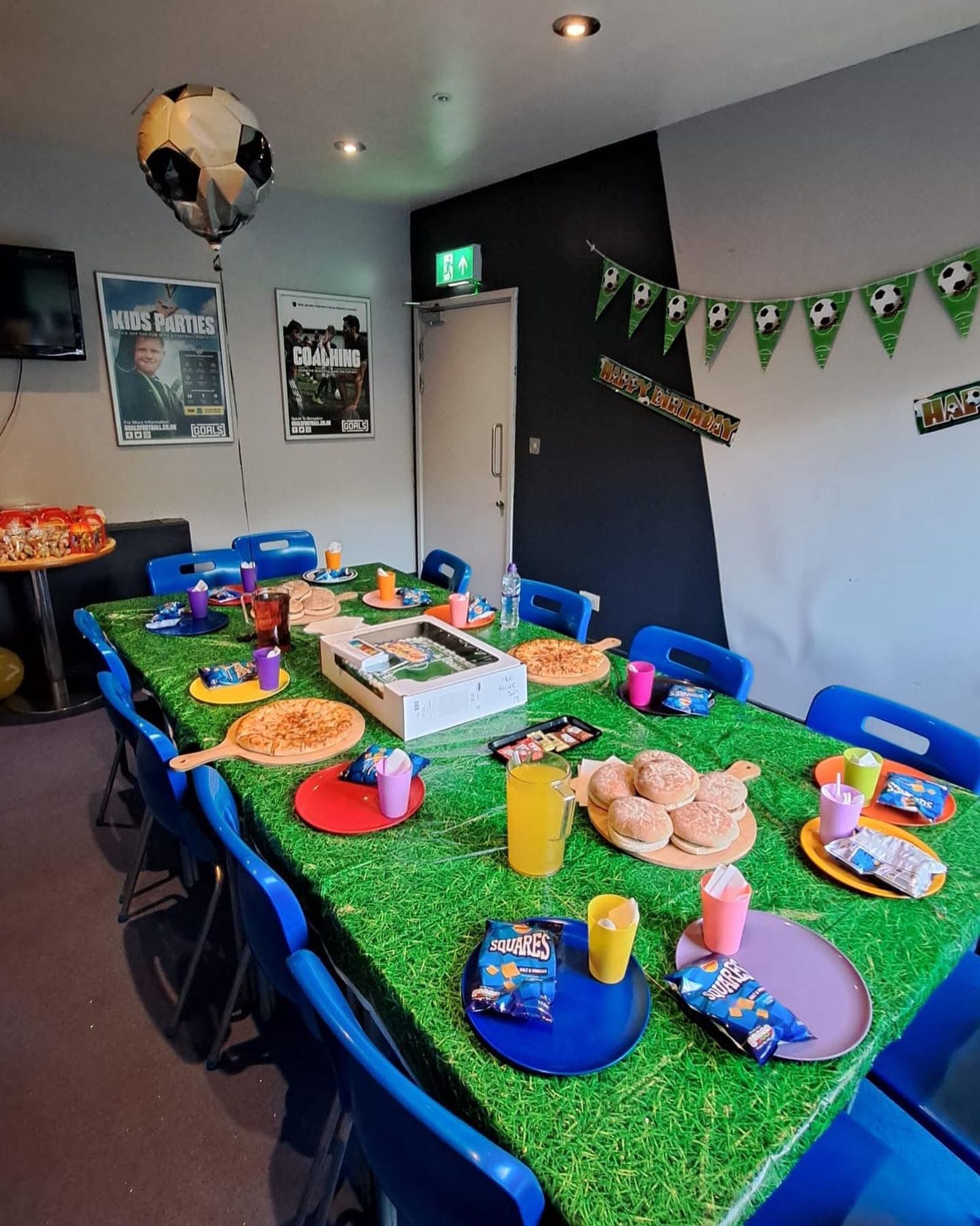 KIDS FOOTBALL PARTIES Image
