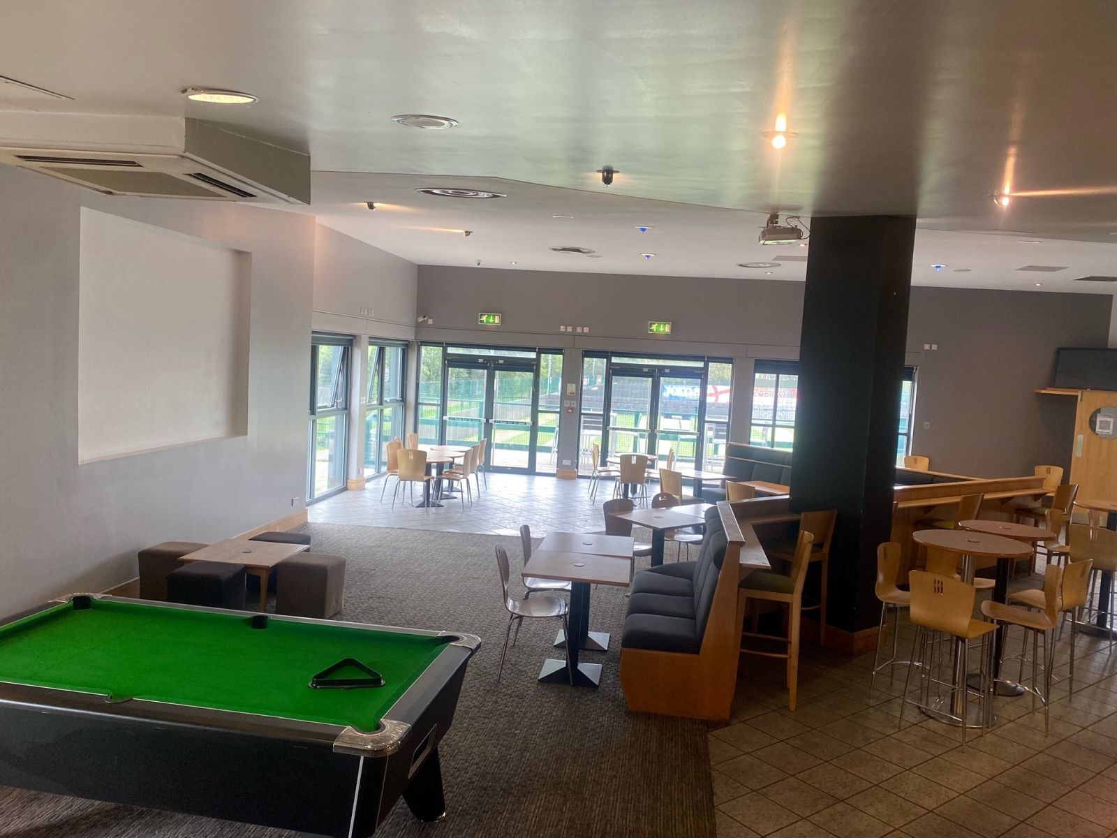 PLANNING A PARTY? Image