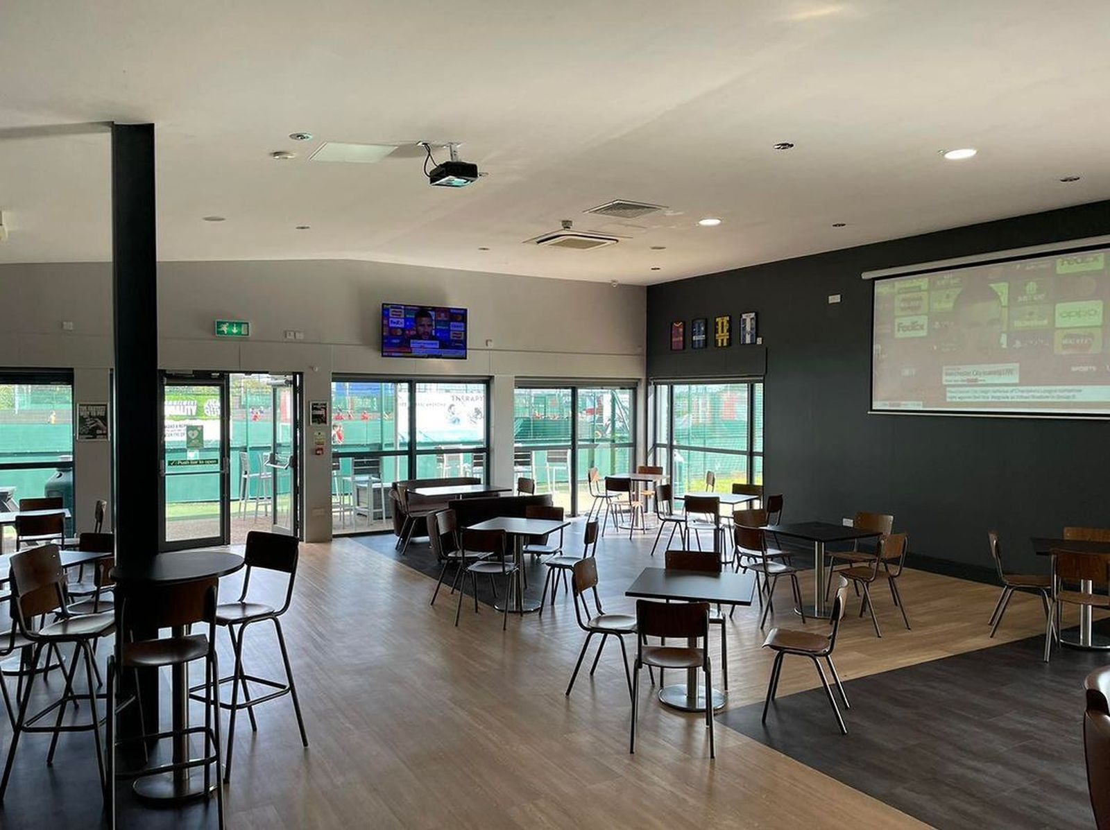 PLANNING A PARTY? Image